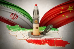 هل تدفع الصين إيران إلى النادي النووي أم الحرب؟