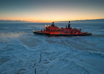 التحديات التي تواجه روسيا في القطب الشمالي