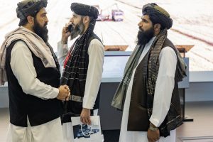 موسكو وطالبان من قائمة الإرهاب إلى شراكة براغماتية؟