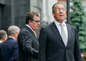 لا هدنة بدون خضوع أوكراني.. وموسكو تمهد لتسوية بشروطها وحدها