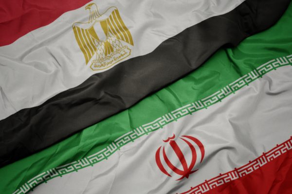 حسابات الربح والخسارة.. لإحياء العلاقات بين مصر وإيران