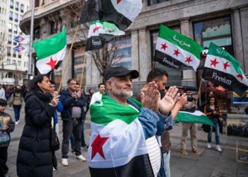 التجربة الثورية السورية بين “فضاءات التدفقات” و”فضاءات الأماكن”