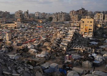 ازدواجية المعايير الأوروبية.. أوروبا تدعم غزة بالكلام وتدعم إسرائيل بالأفعال