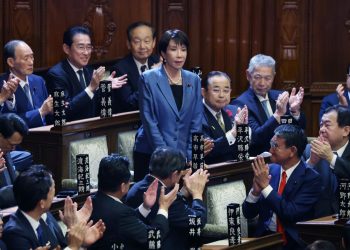 ساناي تاكايتشي.. تحولات السياسة اليابانية نحو اليمين المتشدد