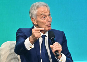 أسباب طرد توني بلير من مجلس غزة للسلام