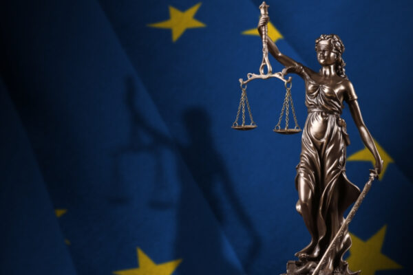 الاتحاد الأوروبي في سلة المهملات