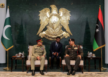 دلالات زيارة المشير عاصم منير إلى بنغازي في سياق التحولات الجيوسياسية الإقليمية