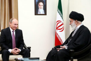 إيران في عين موسكو.. لماذا ترفع روسيا سقف خطابها الآن؟