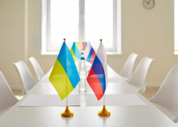 اختبار 2026 بين موسكو وكييف.. سلام الوقائع أم سلام التأجيل؟!