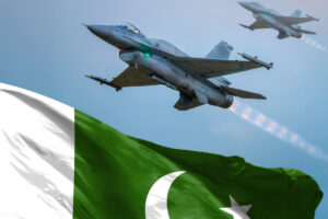 صعود سياسة الطائرات المقاتلة الباكستانية