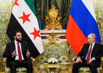 من القامشلي إلى الكرملين.. ماذا في زيارة الشرع الثانية إلى موسكو؟