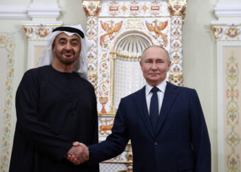 يوم العزم في الإمارات وعيد النصر في الاتحاد الروسي