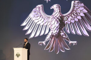 الجمهورية الانتقالية في فخ الاستمرارية البنيوية