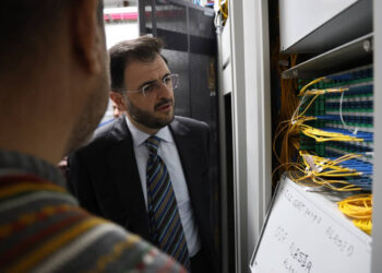 سوريا في قلب الممر الرقمي الجديد