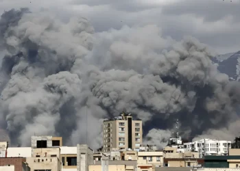 العدوان على إيران.. من يدفع الثمن؟