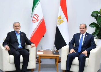 مصر تعمل على هدنة طويلة الأمد بين واشنطن وطهران تنهي الحرب