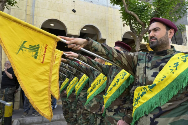 مصير حزب الله ولبنان سيُحسم في ساحة المعركة