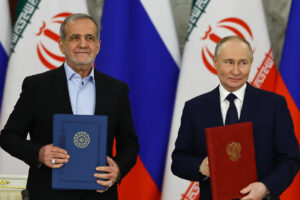 هل تتحرك روسيا في إيران كما تتحرك الولايات المتحدة في أوكرانيا؟