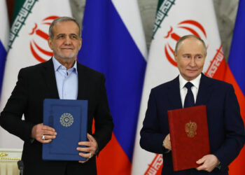 هل تتحرك روسيا في إيران كما تتحرك الولايات المتحدة في أوكرانيا؟