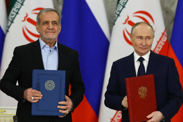 هل تتحرك روسيا في إيران كما تتحرك الولايات المتحدة في أوكرانيا؟