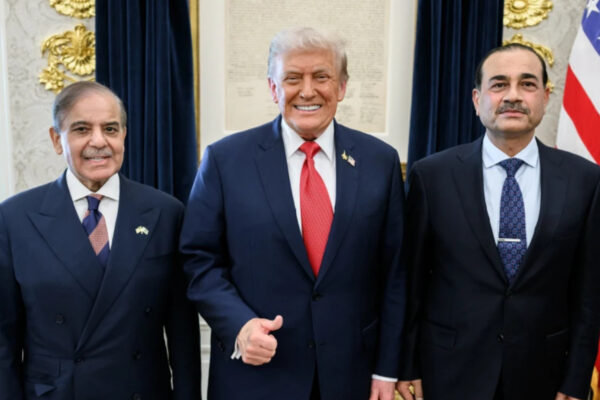 وقف إطلاق نار هش بين واشنطن وطهران ومساعٍ دولية لإنهاء الصراع