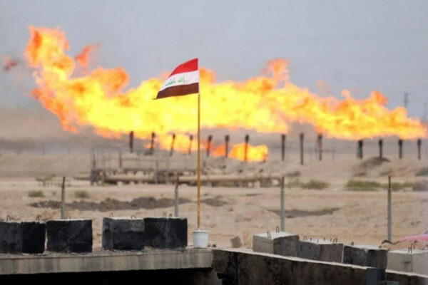 العراق يعلن اكتشافاً نفطياً ضخماً قرب الحدود السعودية وسط تصاعد أزمة الطاقة الإقليمية