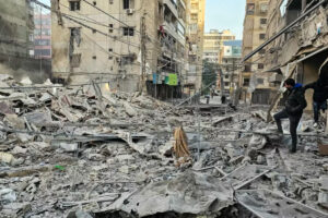 جنوب لبنان تحت النار.. تآكل وقف إطلاق النار واحتمالات الانفجار الإقليمي